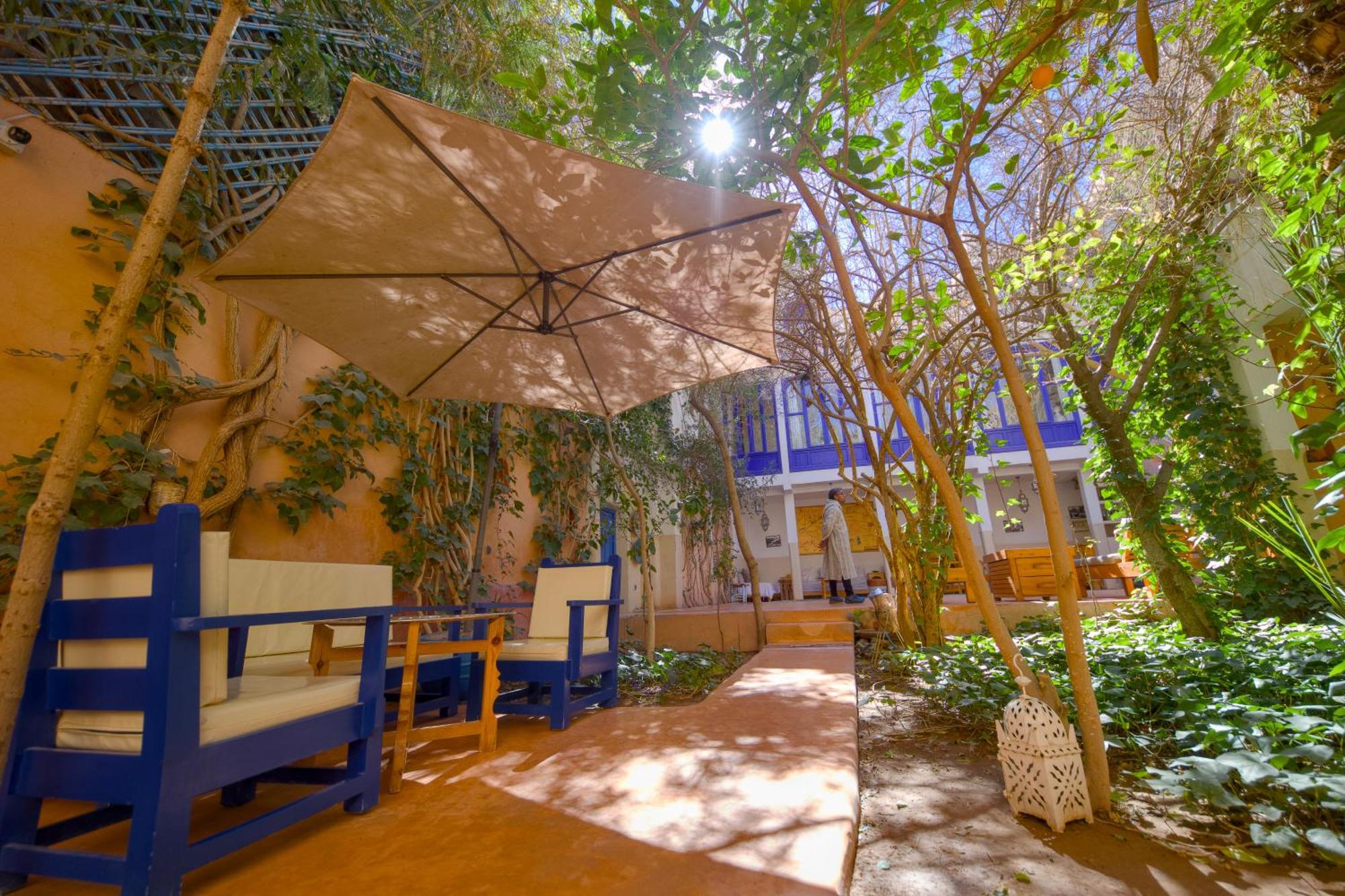 Maison D'Hotes Dar Farhana Tajda Exteriör bild