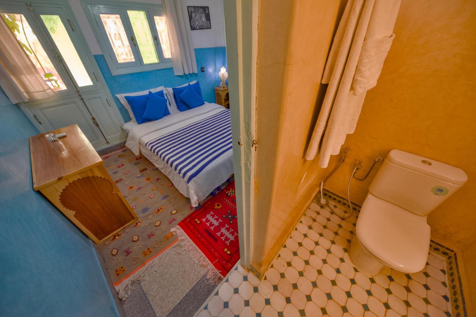 Maison D'Hotes Dar Farhana Tajda Exteriör bild